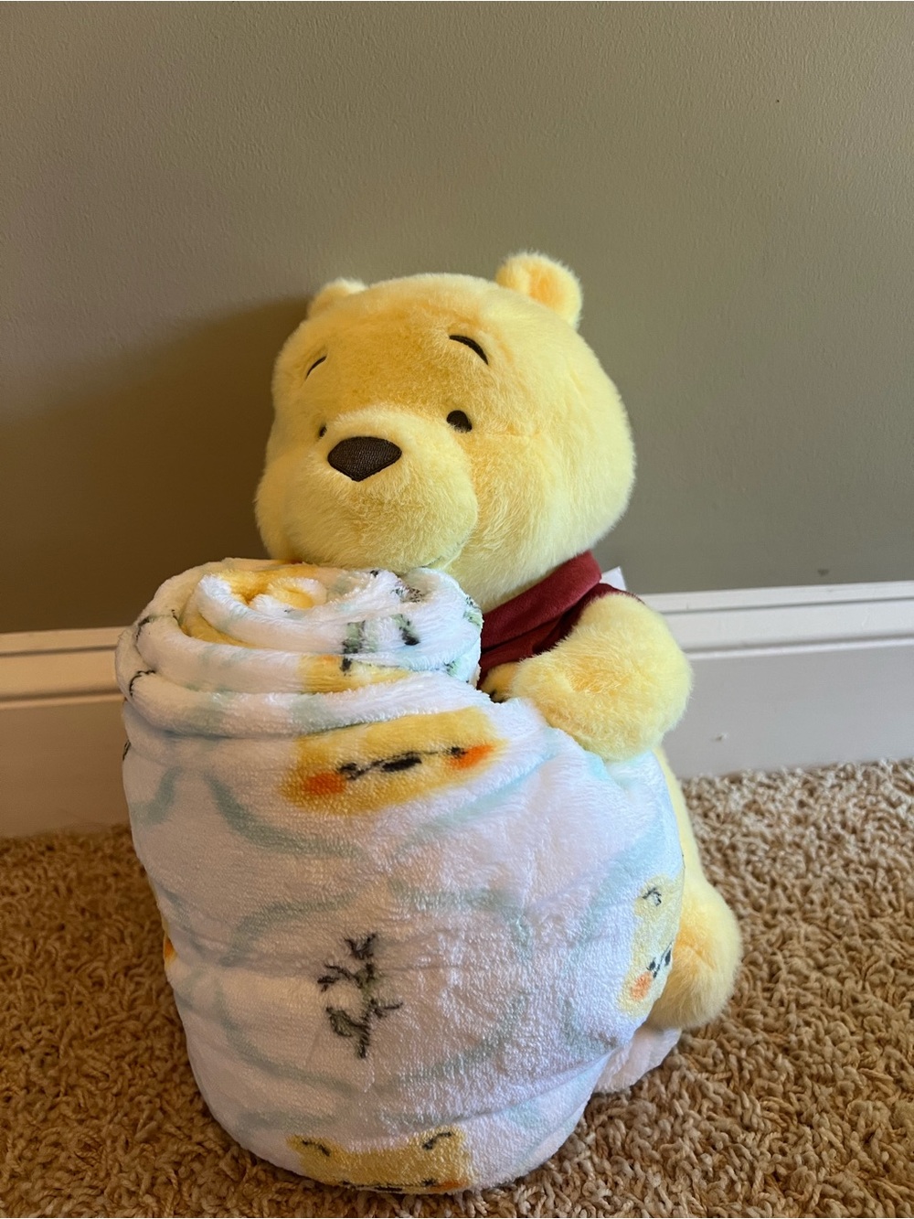 Disney Winnie The Pooh Buddy & Throw by The Big One Kids